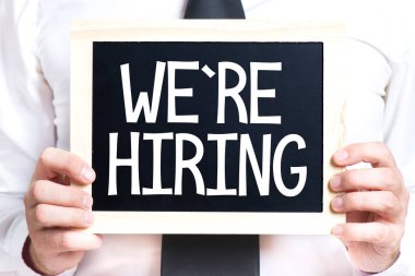 Yazı tahtası üzerinde işe vardır.