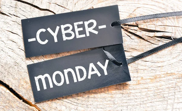 Cyber Monday Zeichen Einkaufsrabatt — Stockfoto