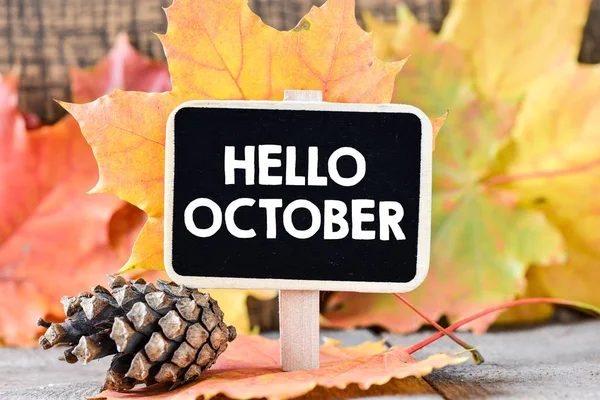Olá Outubro Escrevendo Placa Preta — Fotografia de Stock