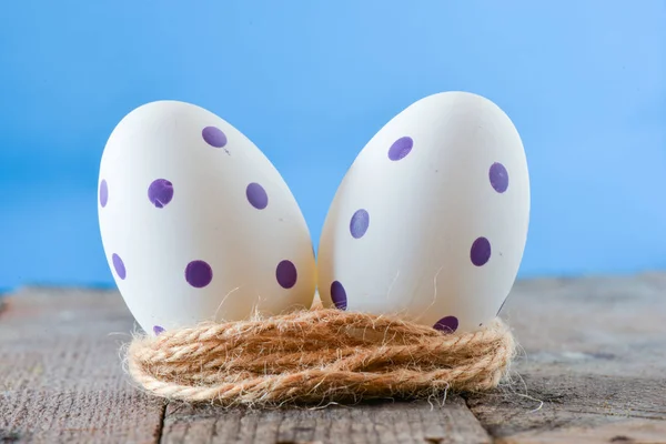 Coloridos Huevos Pascua Pintados Nido —  Fotos de Stock
