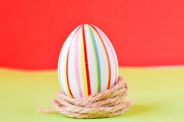 Huevo Pascua Colorido Nido —  Fotos de Stock