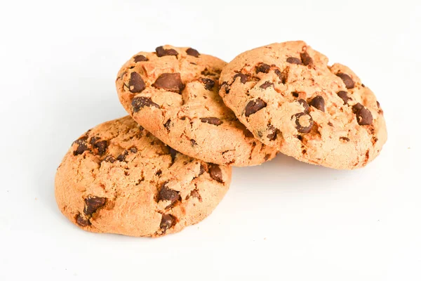 Biscuits Aux Pépites Chocolat Isolés Sur Fond Blanc Biscuits Sucrés — Photo