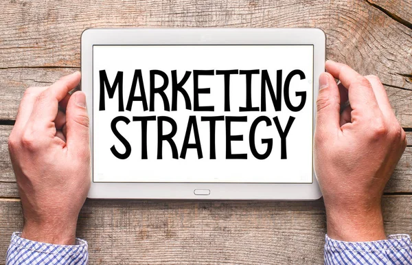 Estratégia Marketing Conceito Negócios Tablet Mãos — Fotografia de Stock