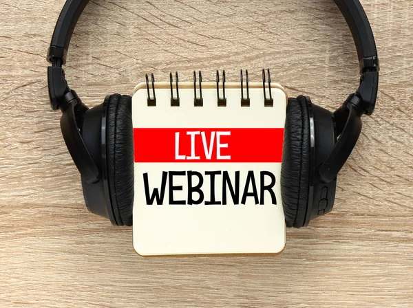 Woorden Live Webinar Ring Gebonden Laptop Met Hoofdtelefoon — Stockfoto