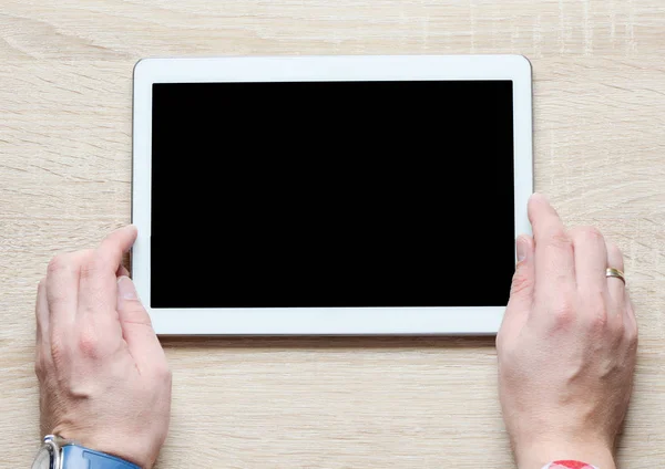 Hands Holding Tablet Empty Screen Wooden Table — Stock Photo, Image