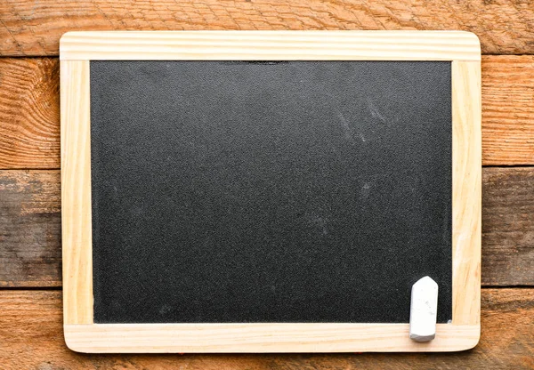 木製の黒板 空きスペース — ストック写真