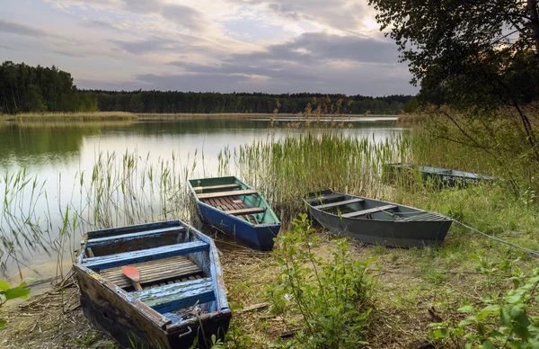 Barcos Pesca Lago — Fotografia de Stock