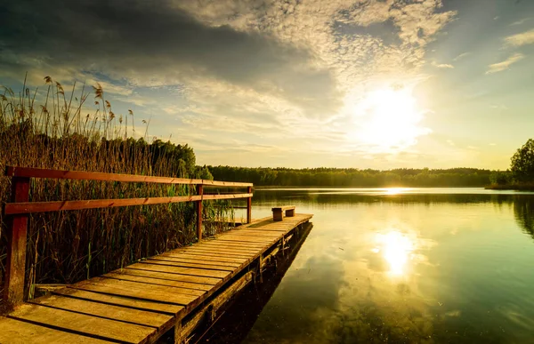 Old Wooden Footbridge Lak — Stock Photo, Image