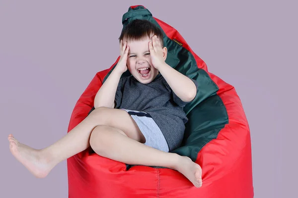 Little Boy Sitting Chair Screaming — Stock Photo, Image