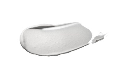 Beyaz arkaplanda beyaz kil maskesi örneği izole edildi