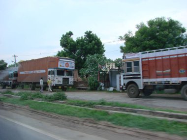 2009-08-26 India, Jaipur (Sony Cyber-shot Dsc-H5)