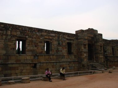 2009-08-27 Hindistan, 27 _ Jaipur - Delhi (Sony Cyber-shot Dsc-H5) Hindistan, Jaipur, turizm, seyahat, şehir, kasaba, mimari, anıt, bina, cadde, dağ