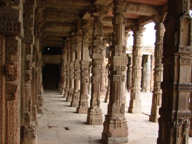 2009-08-27 Hindistan, 27 _ Jaipur - Delhi (Sony Cyber-shot Dsc-H5) Hindistan, Jaipur, turizm, seyahat, şehir, kasaba, mimari, anıt, bina, cadde, dağ