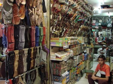 2009-08-27 Hindistan, 27 _ Jaipur - Delhi (Sony Cyber-shot Dsc-H5) Hindistan, Jaipur, turizm, seyahat, şehir, kasaba, mimari, anıt, bina, cadde, dağ