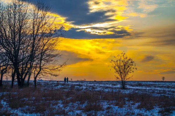 s yürüyüş sırasında autemn gökyüzü