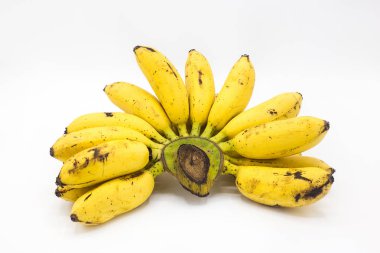Sarı muz demet izole beyaz arka plan üzerinde
