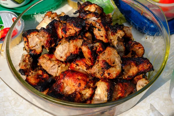 Kebab de shish listo en un plato — Foto de Stock