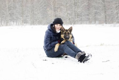 kadın ve köpek 