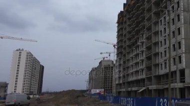 Çok katlı evin inşaat. İnşaat alanı.