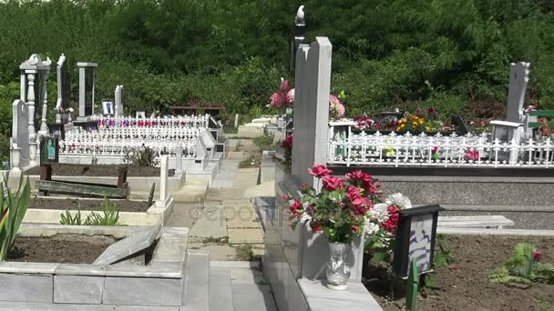 Müslüman mezarlığı. Varna. Bulgaristan. — Stok video