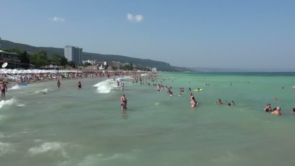 Złote Piaski plaża Zlatni Piasci w Bułgarii. — Wideo stockowe
