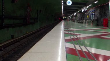 Kungstradgarden. Metro istasyonu. Sanat metro. Stockholm. İsveç.