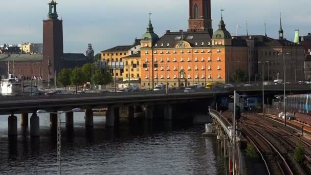 Blick auf Gamla stan in Stockholm. Altstadt. Schweden. — Stockvideo