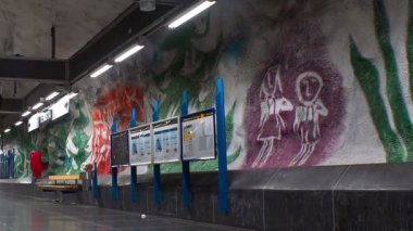 Tensta. Metro istasyonu. Sanat metro. Stockholm. İsveç.
