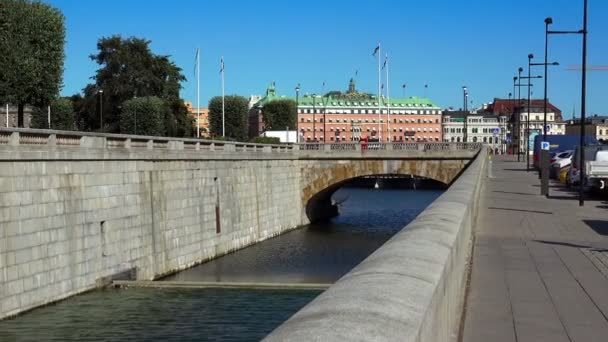 Stockholm. Oude stad. Architectuur, oude huizen, straten en wijken. — Stockvideo