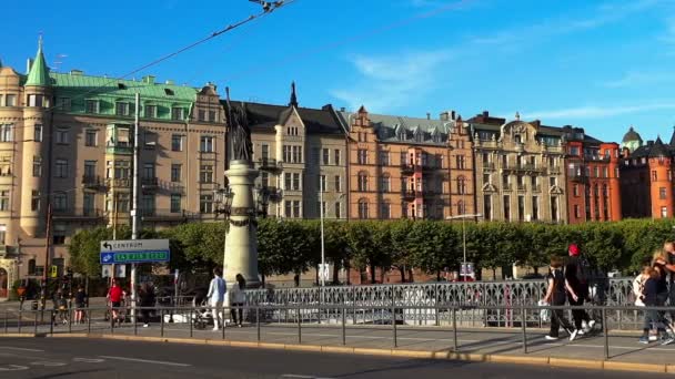 Estocolmo. Cidade velha. Arquitetura, casas antigas, ruas e bairros. — Vídeo de Stock
