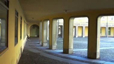 Sessiz, rahat courtyard Stockholm. Eski şehir. İsveç.