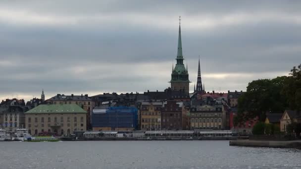 Stockholm. Oude stad. Architectuur, oude huizen, straten en wijken. — Stockvideo