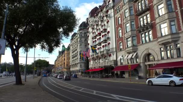 Stockholm. Eski kasaba. Mimarlık, eski evler, sokaklar ve mahalleler. — Stok video