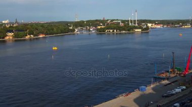 Dolgu ve iskelesi Stockholm Merkezi. İsveç.