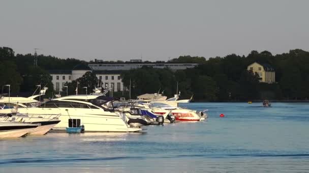 Embankment and pier in the center of Stockholm. Sweden. — Stock Video