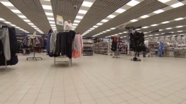 Alıcılar süpermarket.