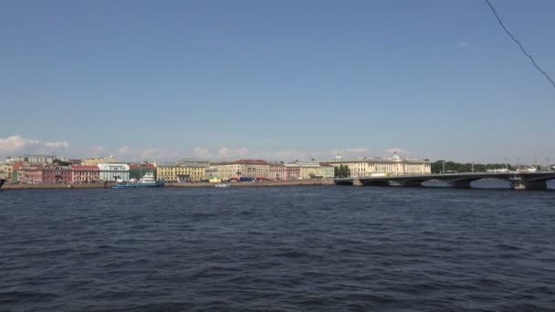 Blagoveshchensky puente levadizo. San Petersburgo. 4K . — Vídeo de stock