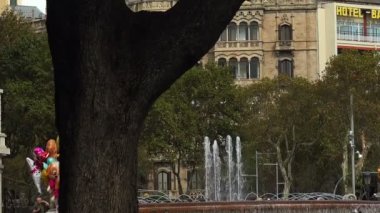 Barcelona. İspanya. Mimari, eski evleri, sokakları ve mahalleleri.