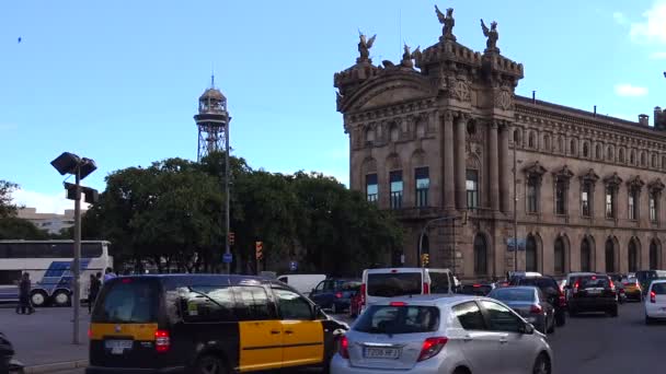 Barcelona. Spanje. Architectuur, oude huizen, straten en buurten. — Stockvideo