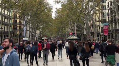 Rambla Caddesi. Barselona şehir merkezinde. İspanya.