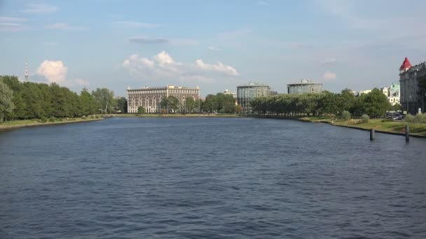 Martynov embankment in St. Petersburg. 4K. — Stock Video
