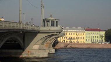 Blagoveshchensky asma köprü. Saint-Petersburg. 4k.