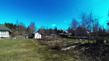 Küçük kır evi. 4k.