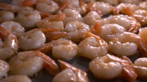 Vista Superior Gambas Fritas Una Sartén — Vídeo de stock