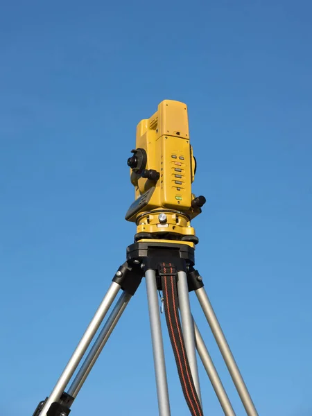 Geodetical totalstation — Stockfoto