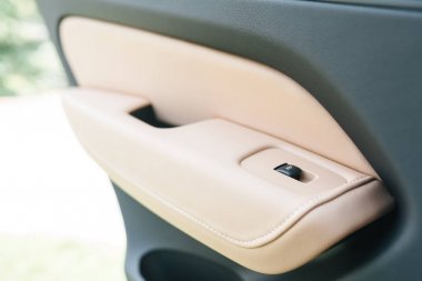 Yeni lüks araba iç detay