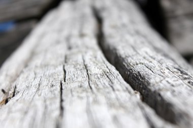 Çok eski ahşap kiriş