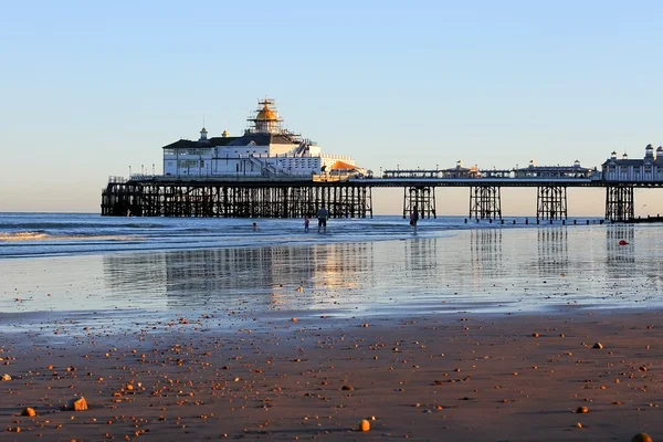 Pier Eastbourne no Reino Unido — Fotografia de Stock