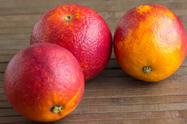 Three Sicilian oranges — Stock Photo, Image