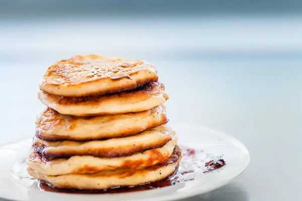 Pancakes on a plate — Stock Photo, Image